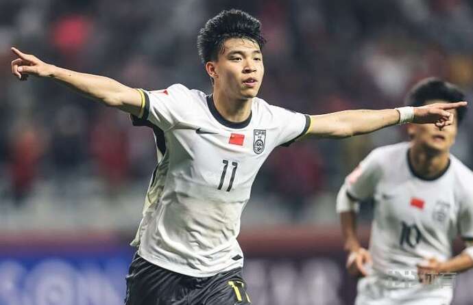 å±_å¹_æ_ªå_¾_1-3-2025_113425_news.zhibo8.com